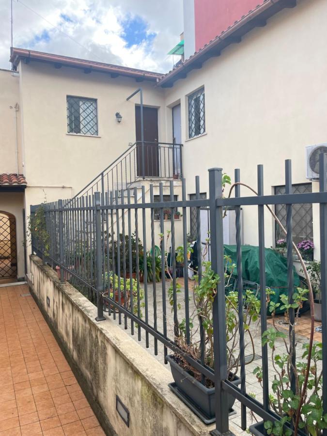 Residenza Niutta- Roma Apartment Ngoại thất bức ảnh